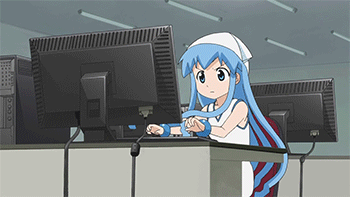 chica anime escribiendo en la pc a 4 manos